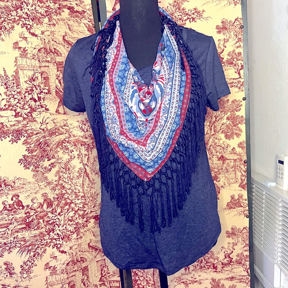 Beautiful blouse with scarf 🧣